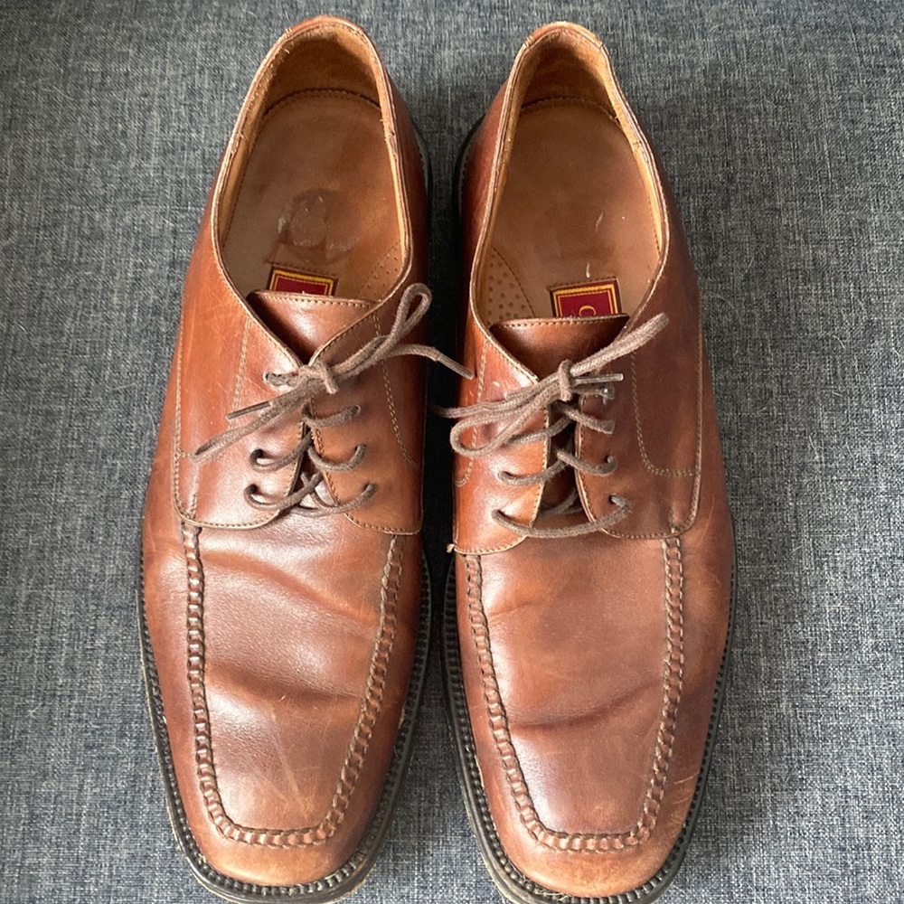 Cole Haan Men’s brown leather Oxford tie shoes 10